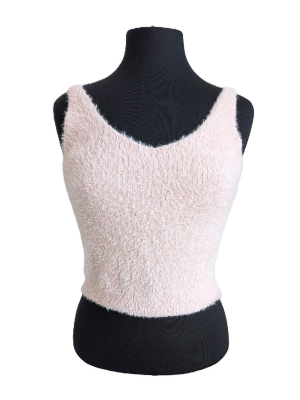 LA VIE EN ROSE Fuzzy Knit Crop Tank | Medium